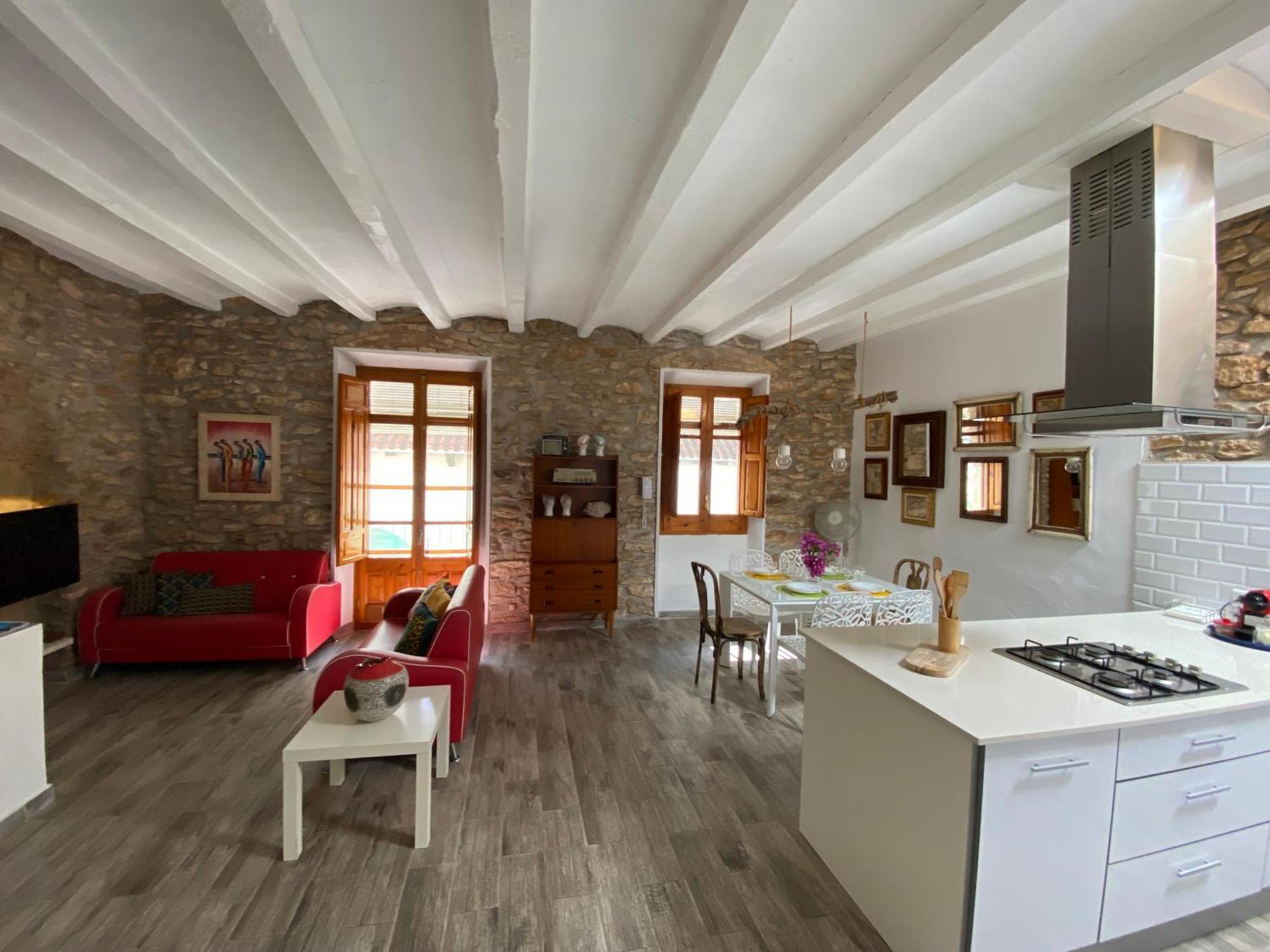 Tutu Llar Us Turistic Villa Ампоста Екстериор снимка